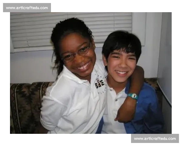 《阿基拉与拼字比赛下载：挑战你的拼写极限，体验游戏新乐趣》